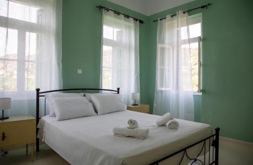 Kontos Apartment | Cheloni Manor House