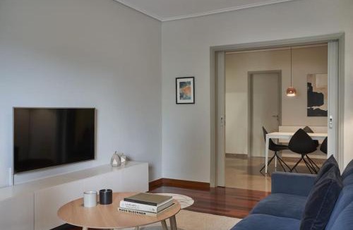 Ilisia Apartment | Chic designer home next - Hilton