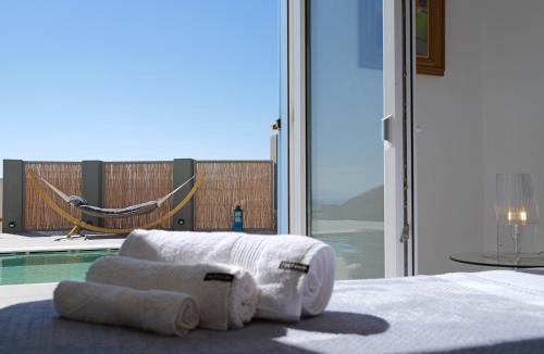 Xilokeratidi Villa | Chrysanthemo villas