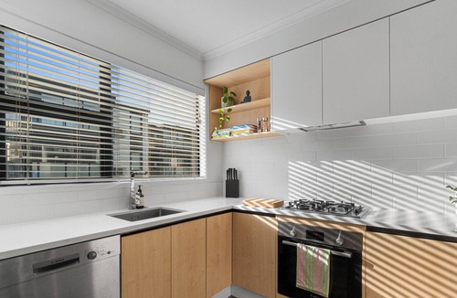 Hamilton Cottage | City Break - Hamilton Holiday Home