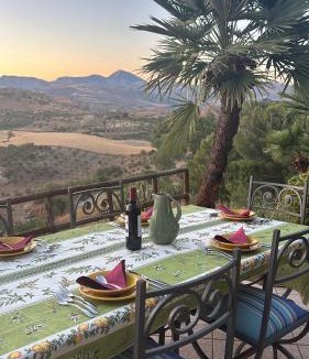 Aragona House | Ciuci's Manor
