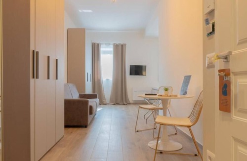Crotone Bed & Breakfast | Civico 56