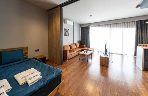 Beyoglu Apartment | Classy, modern furnished residence-7/24 security