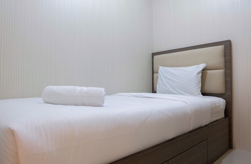Jatinegara Hotel | Clean 2Br Bassura City Apartment