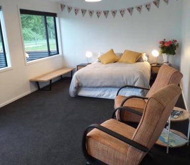 Southland Region Apartment | Clifden Pitstop