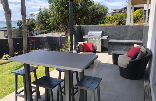 Maraetai Apartment | Coastal Palms Maraetai Beach Auckland NZ