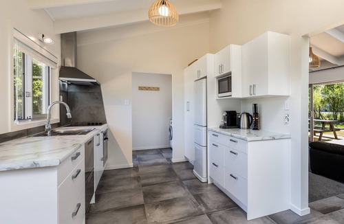 Anakiwa House | Cobham Crib - Anakiwa Holiday Home