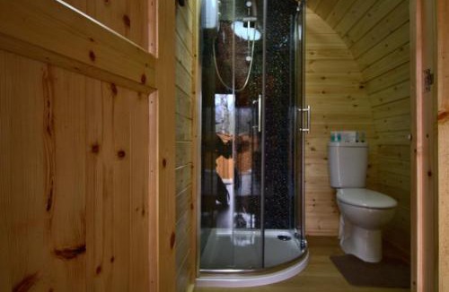 Kinlochleven Ski Chalet | Coe Pod, West Highland Way Holidays