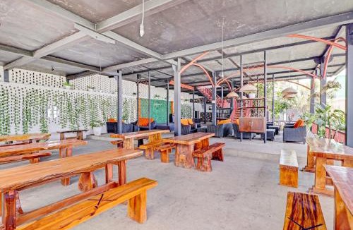 Bandung Hotel | Collection O 90617 Rumah Oma Opa Syariah