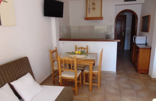 Es Figueral Beach Apartment | Colomar Apartment