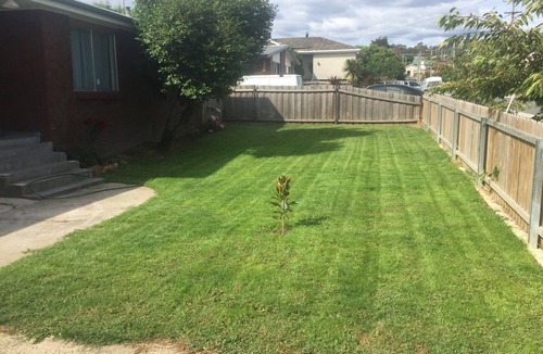 St Leonards House | Comfortable 3 Bedroom Home with all the facilities to accommodate 6 people.