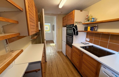 St. Andrews Cottage | Comfortable 3 bedroomed apartment in central St Andrews