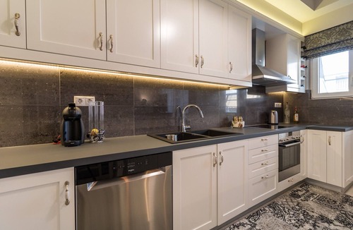 Kallithea Apartment | Comfortable and Spacious 2 bdr Apt