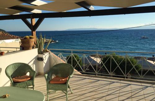 Akrogialion Apartment | Comfortable apartment with sea view - 85 m² in Akrogiali