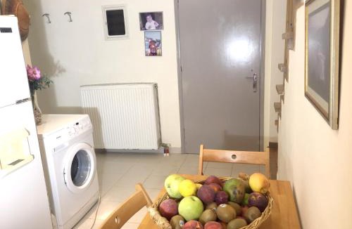 Akrogialion Apartment | Comfortable apartment with sea view - 85 m² in Akrogiali