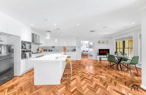 Beecroft House | Comfortable house in Beecroft