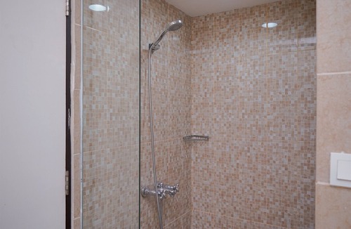 Panunggangan Utara Apartment | Comfy and Minimalist Studio (No Kitchen) Apartment Great Western