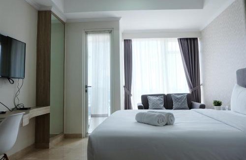 Cikini Apartment | Comfy Studio Menteng Park Apartment By Travelio