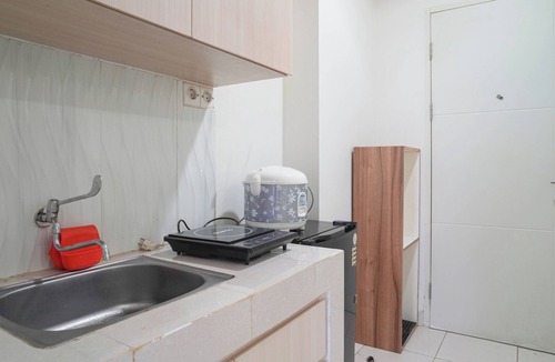 Citaringgul Apartment | Compact White 1Br At Sentul Tower Apartment
