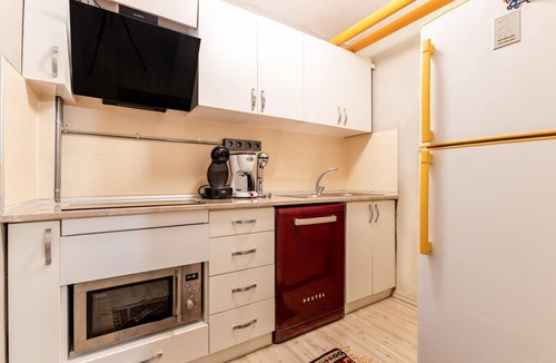 Osmanbey Apartment | Contemporary and Stylish Flat in Sisli
