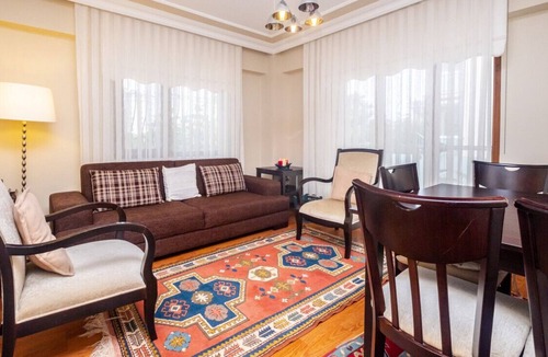 Atasehir Apartment | Convenient Flat 15 min to Buyaka Mall in Atasehir