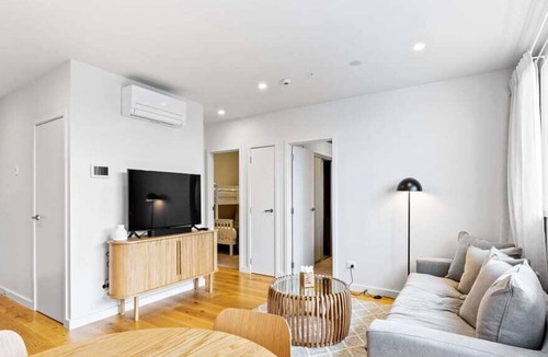 Mission Bay Apartment | Convenient Modern 2-Bedroom Unit with Free Parking