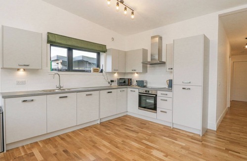 Aberfeldy Cottage | COORIE IN, country holiday cottage, with a garden in Aberfeldy