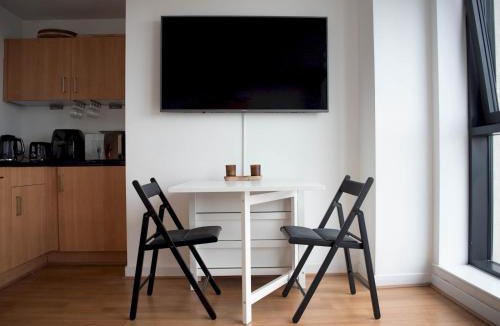 Finnieston Apartment | Cosy 1 bed next to SEC, OVO Hydro, Finnieston - Pass the Keys