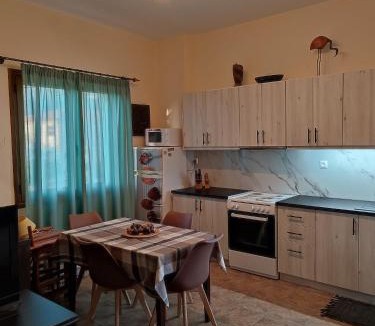Stoupa Apartment | Cosy apartment in Stoupa