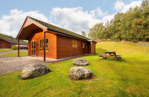 Balnain House | Cosy apartment in villa for 6 people with WIFI, TV and pets allowed
