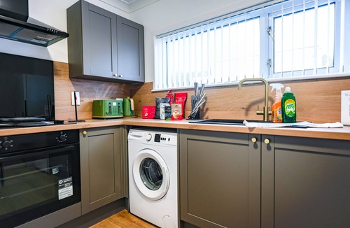 Bathgate House | Cosy House in Bathgate