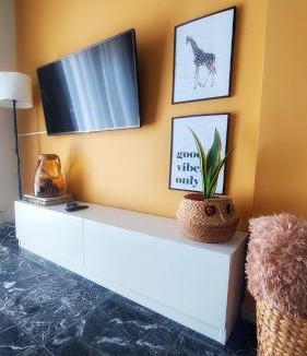 Zakynthos Town Apartment | Cosy Retro Apartment