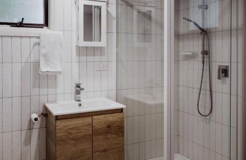 St Marys House | Cottage on Groom - St Marys Charm and Convenience!