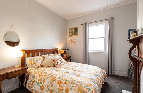 Ulverstone House | Cottage on Risby