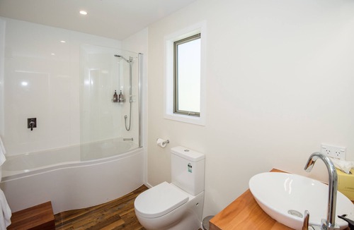 Gibbston Cabin | Cottages at Kinross