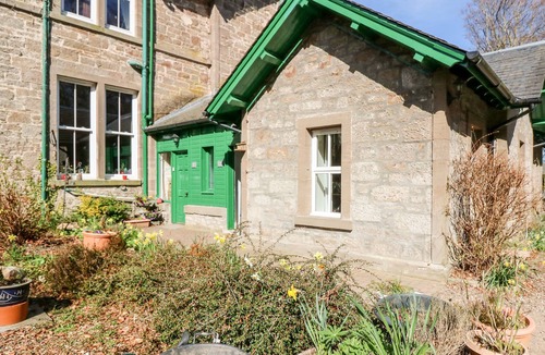 Forfar Cottage | COURTYARD COTTAGE, family friendly, with a garden in Forfar