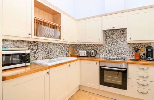 Forfar House | Courtyard Cottage, Forfar