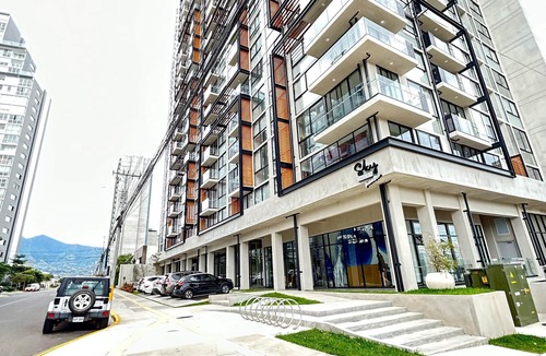 Rohrmoser Apartment | COZU STUDIO, walk distance LA SABANA CENTRAL PARK