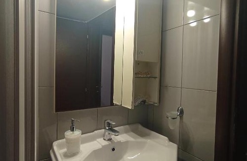 Piraeus Apartment | Cozy apartment close to the port.