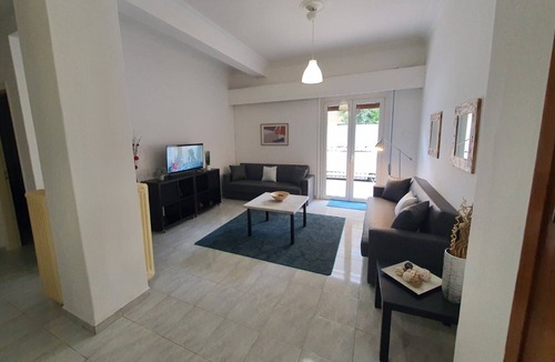 Kallithea Apartment | Cozy Apartment near the sea and the city center