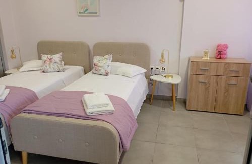 Saronikos Apartment | Cozy apartment near to the airport