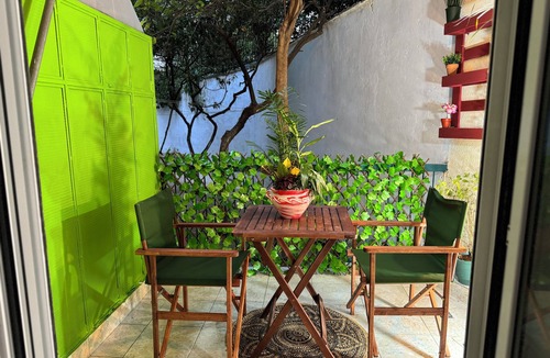 Ano Patisia House | Cozy apartment with Balcony and Fast Wifi in awesome Athens