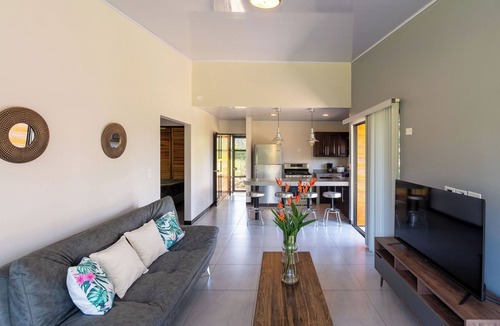 Turrialba Cottage | Cozy cottage near town & waterfall - Gated estate - Pool access - Soccer field
