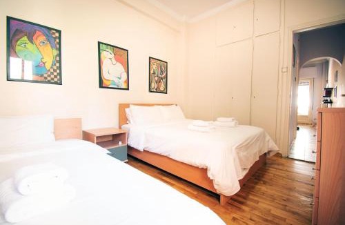 Anafiotika Apartment | Cozy Flat in Heart of Acropolis