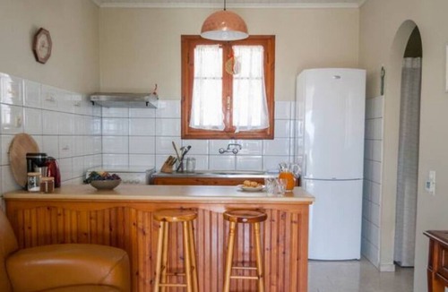 Lourdata House | Cozy Home -5 min from Lourdas Beach