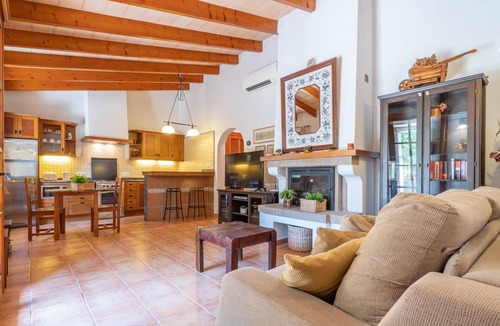 Sant Llorenc des Cardassar House | Cozy home in Sa Coma with private swimming pool, can be inside or outside