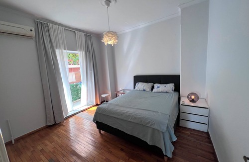 New Kypseli Apartment | Cozy Large Apartment Near Ampelokipoi