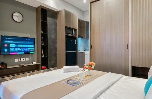 Cikarang Apartment | Cozy Living Studio Vasanta Innopark Apartment By Travelio