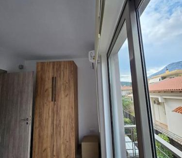 Paiania Apartment | Cozy & Minimal Apartment Near Airport Peania