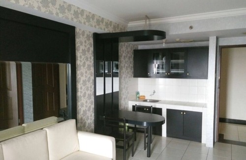 Panunggangan Utara Apartment | Cozy Studio Apartment 2 Bedroom Sleeps 3 with Great Location-GWR1108